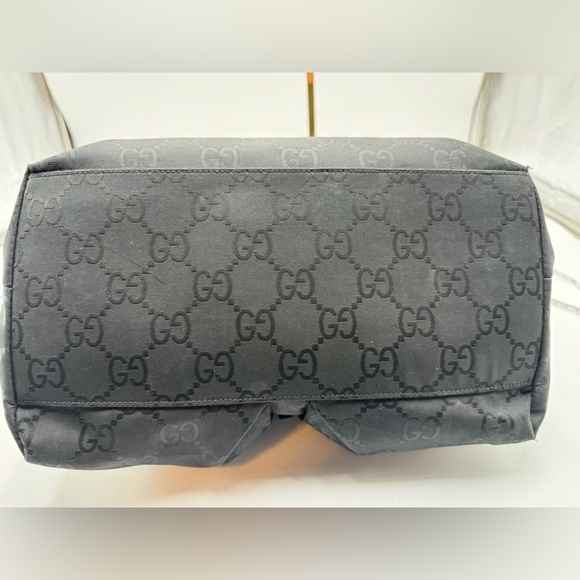 Gucci-Authentic-Canvas Hobo with Monogram GG logo - Double Pocket - Picture 11 of 15